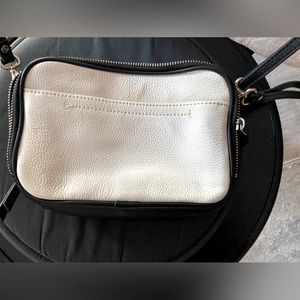 Banana republic black and white small purse with shoulder strap